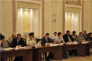 Живой интерес к жилищно-коммунальным вопросам